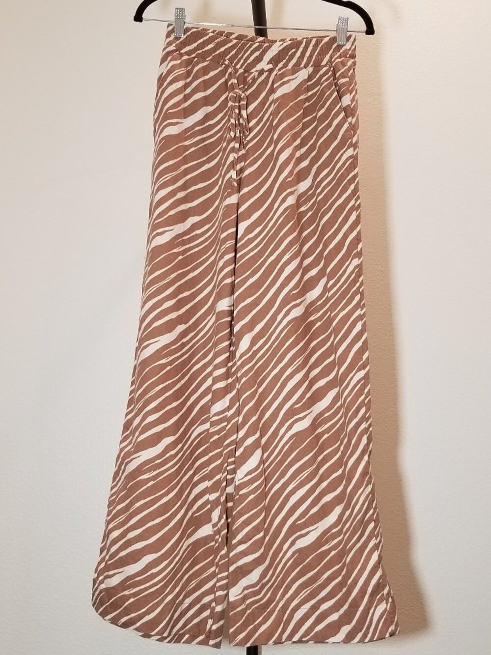 A New Day XS Wide Leg Linen Blend Pants Elastic Waist Brown Ivory Zebra Vacation